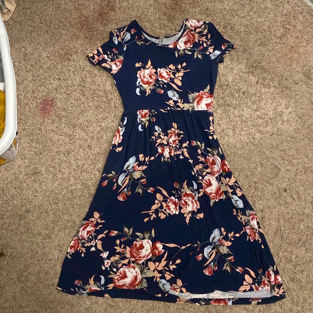 Navy blue short sleeve dress